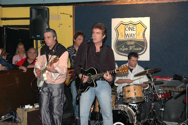 min 2006 11 17 one way 177
